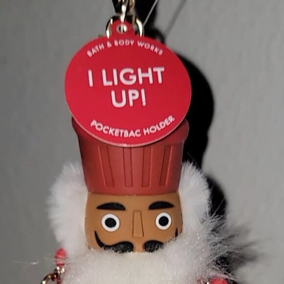 🎉 NWT BATH & BODY WORKS CHRISTMAS LIGHT-UP NUTCRACKER POCKETBAC HOLDER - Picture 4 of 4